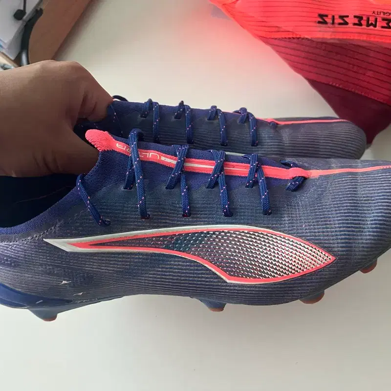 푸마 축구화 울트라 5 285