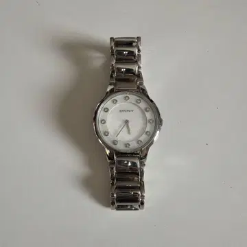 DKNY 여성용 손목시계 쿼츠 실버 NY3486