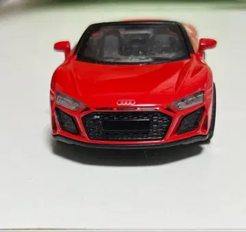 1/32 Audi R8 Spyder Diecast