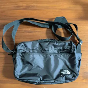 THE NORTH FACE 숄더백 블랙
