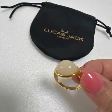 LUCAS JACK 골드 컬러 스톤 반지