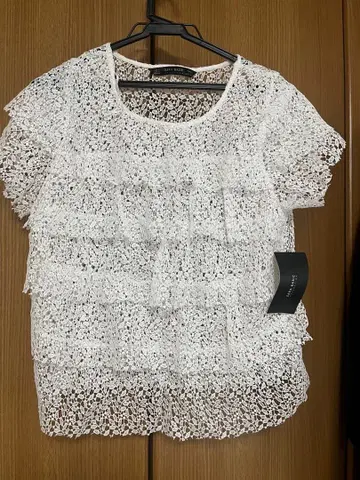 ZARA BASIC COLLECTION 레이스 반팔 상의