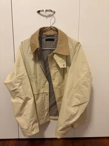 [ 미사용 새상품 ] UNIQLO 유니클로 유틸리티 숏 블루종 내추럴