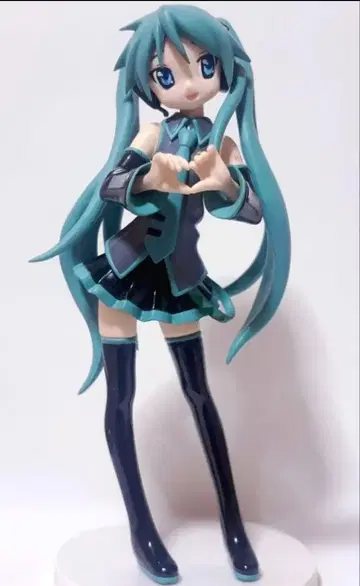 러키스타 히이라기 카가미 하츠네 미쿠 코스프레 피규어 프라이스 SEGA