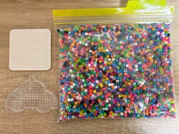 펄러비즈 약 250g (4500 피스) 플레이트 2장 세트