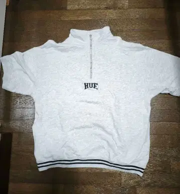 HUF 하프 지퍼 반팔 맨투맨 화이트 XL