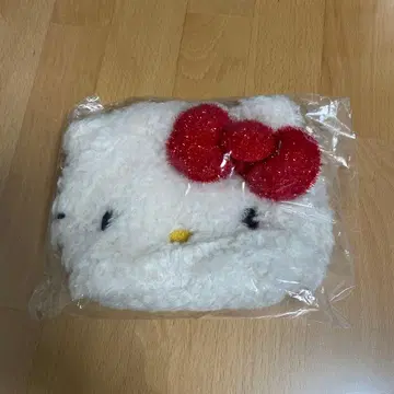 Sanrio Hello Kitty 보아 파우치 x 오페크 클립 콜라보