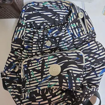 Kipling 럭색 올 패턴