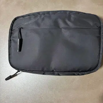 Incase 나일론 액세서리 오거나이저
