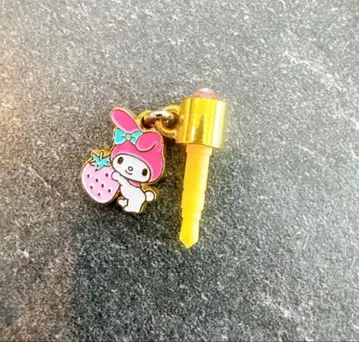 마이멜로디 딸기 이어폰 잭