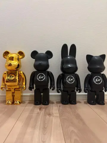THE CONVENI BE@RBRICK 400%fragmentdesign