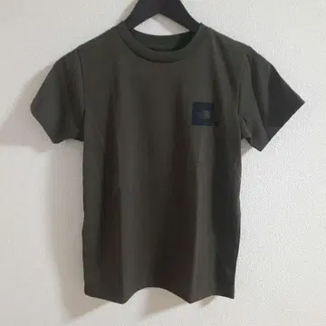 THE NORTH FACE 반팔 T셔츠 카키