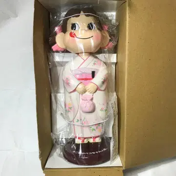 페코짱 고개 흔드는 기모노 인형 화이트