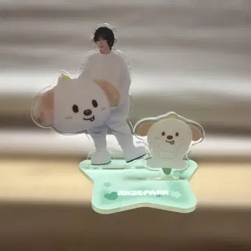 앤톤 아크릴 스탠드