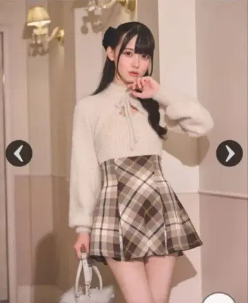 미셸 마카롱 플레어 체크 스커트 베이지 XS