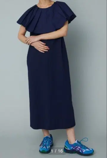 해린도트사이 Frill cape dress(프릴 케이프 드레스)