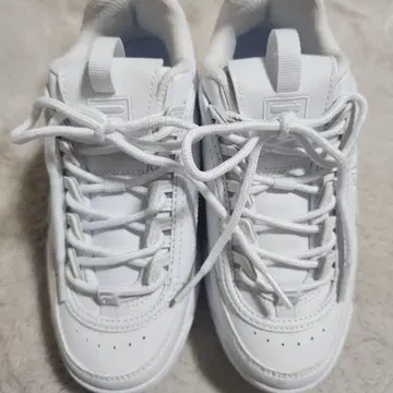 FILA 통굽 스니커즈 22.5cm 휠라