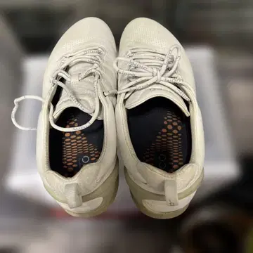 ECCO BIOM 남성용 스니커즈 화이트