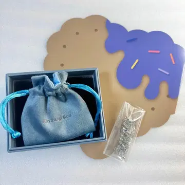 니지산지 Melty Valentine 목걸이 하트 카드 코야나기 로우
