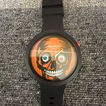 Swatch 스컬 디자인 손목시계 본체