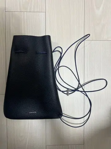 Hender scheme zacc 네이비 컬러 미사용 새상품 냅색