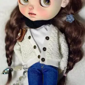 브라이스용 아웃핏 화이트 니트 가디건