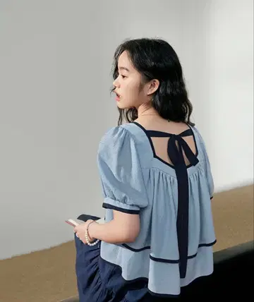 [ KUOSE ] 레이스 퍼프 슬리브 상의 sleeves top