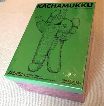 [미개봉 새상품] KAWS 카우스 Kachamukku 피규어