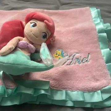 아리엘 담요 봉제 인형 포함