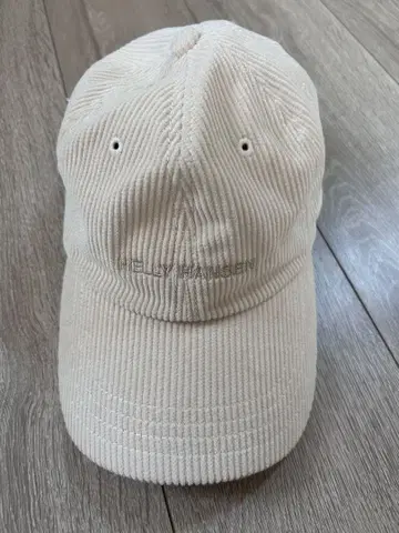 새상품급 HELLY HANSEN 코듀로이 캡 모자