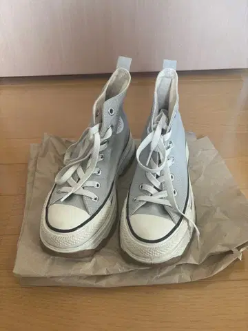 컨버스 트렉 웨이브 그레이 24.5cm