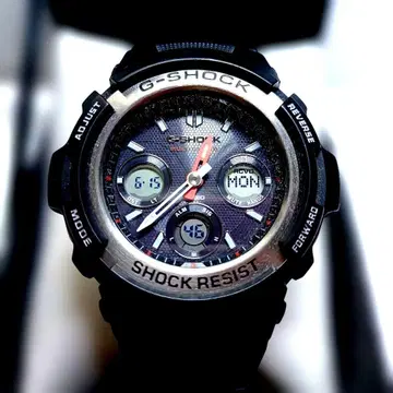 카시오 G-SHOCK [ AWG-M100-1AJF ]