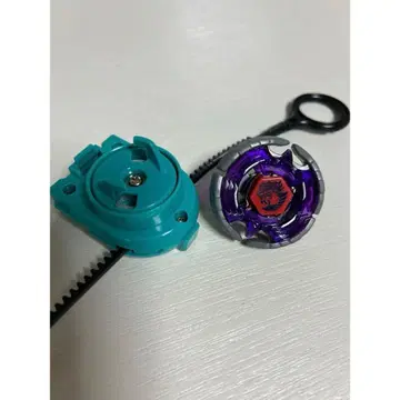 메탈 파이트 베이블레이드 BB-47 어스 아퀼라 145WD