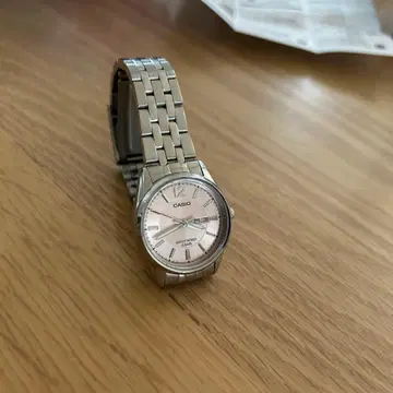 CASIO 여성용 손목시계 쿼츠 핑크 다이얼