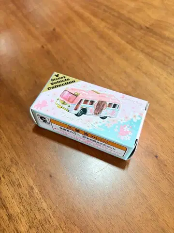 디즈니 토미카 리조트 크루저 사쿠라