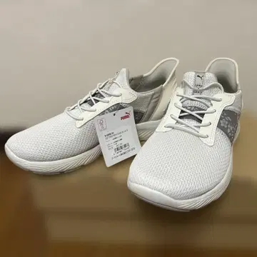 PUMA 스니커즈 24cm 미사용 새상품