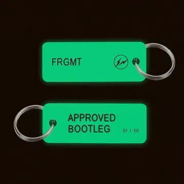 한정판 50개 FRGMT Keytag VARIOUS KEYTAGS
