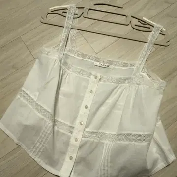 トップス TANNAT cascade swing bustier 타낫 T/T Cascade swing bustier (ivory) | 블라우스 | 번개장터 중고거래