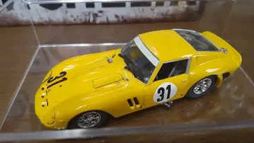box MODEL. Ferrari 250 GTO