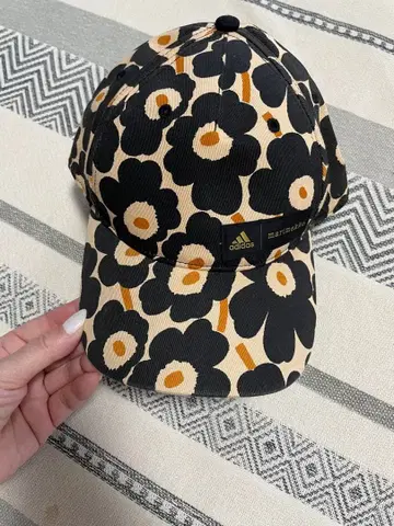 adidas x marimekko 야구 모자