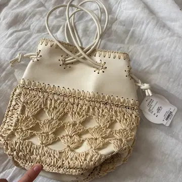 [새상품] LEPSIM 마크라메 콤비 BAG 바스켓백 화이트