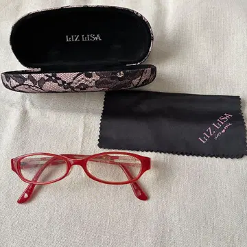LIZ LISA 안경 레드 레이스 패턴 케이스 포함