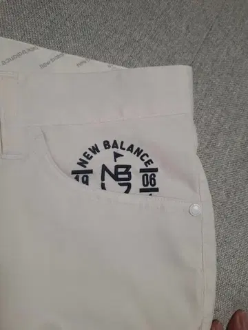 컨디션 최상 New Balance 골프 팬츠 화이트