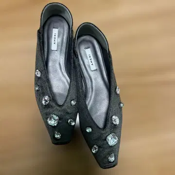 AMERI 비쥬 장식 플랫슈즈 S 사이즈