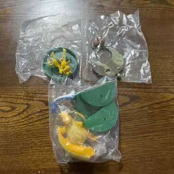 [ 미개봉 ] 입체 포켓몬 도감 전국판 제3집 3종