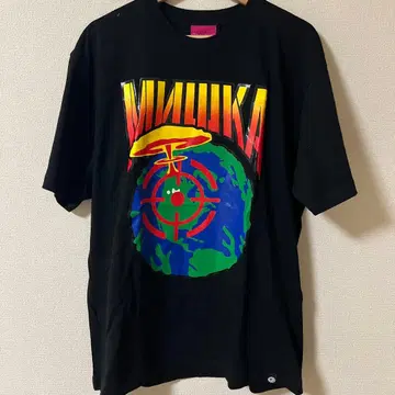 MISHKA 미시카 지구본 그래픽 티셔츠 블랙