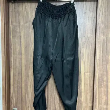 BLACK SIGN 블랙사인 AHEN DOCTOR PANTS