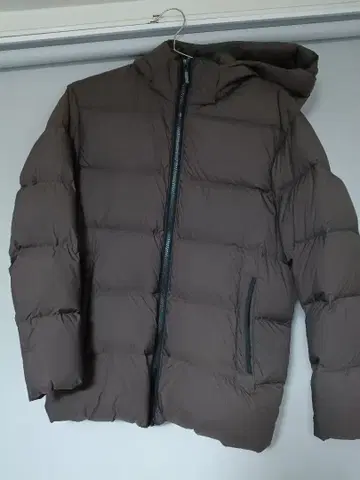 UNIQLO NANODESIGN 다운 자켓 브라운 M