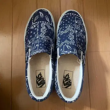 수회 사용 VANS 슬립온 페이즐리 무늬 네이비