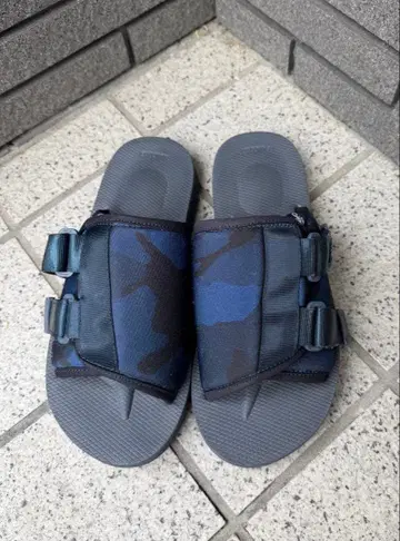 SUICOKE SOPHNET 샌들 카모플라주 패턴